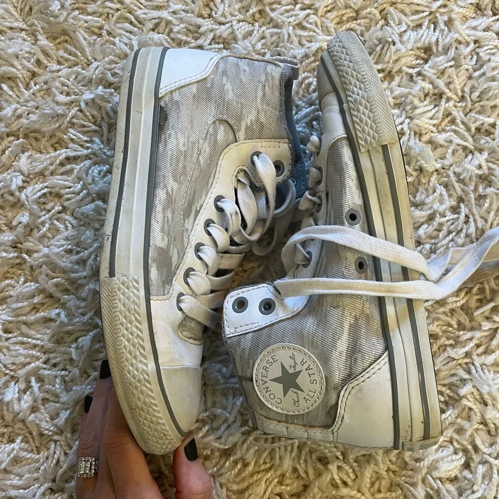 CONVERSE sneakers
